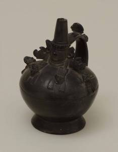 把手付き単注口壺(シカン神) ランバイェケ(シカン)文化 中期シカン後期(後1050年頃~1100年頃) 高22.2cm