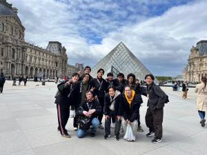 ルーブル美術館