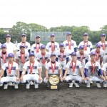 天理高校野球部夏の甲子園出場決定　グラウンドで記念撮影