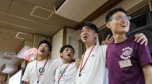 懇親会（教職員の集いの歌合唱）