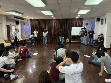 8月30日バンコクの大学生との交流会