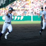 天理高校野球部 甲子園初戦　ホームラン