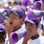 天理高校野球部 甲子園準々決勝 熱い声援を送る